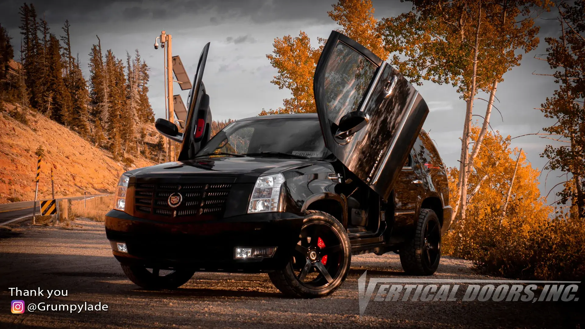 2007-2014 Cadillac Escalade Bolt-On Vertical Door Conversion Kit