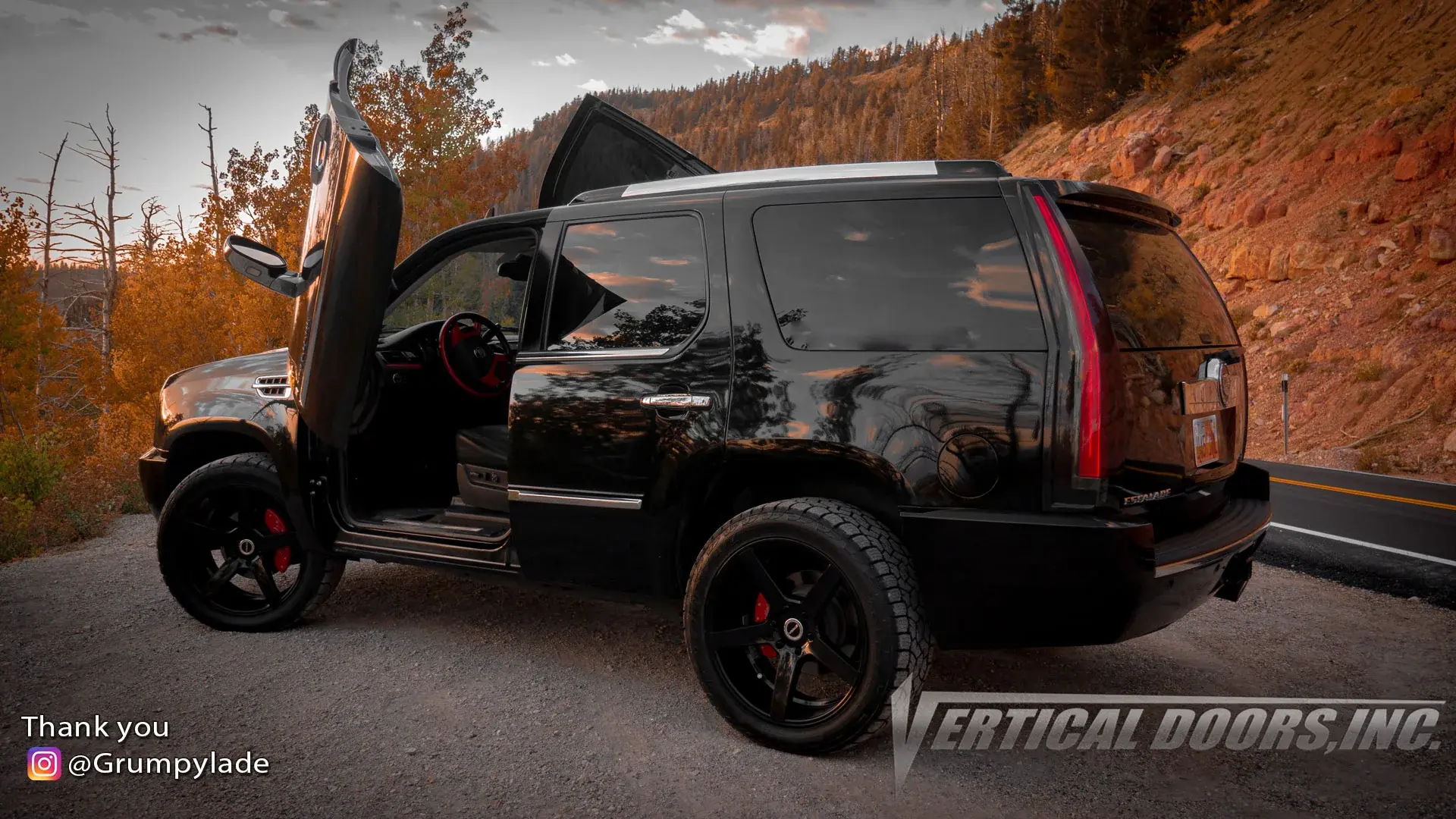 2007-2014 Cadillac Escalade Bolt-On Vertical Door Conversion Kit