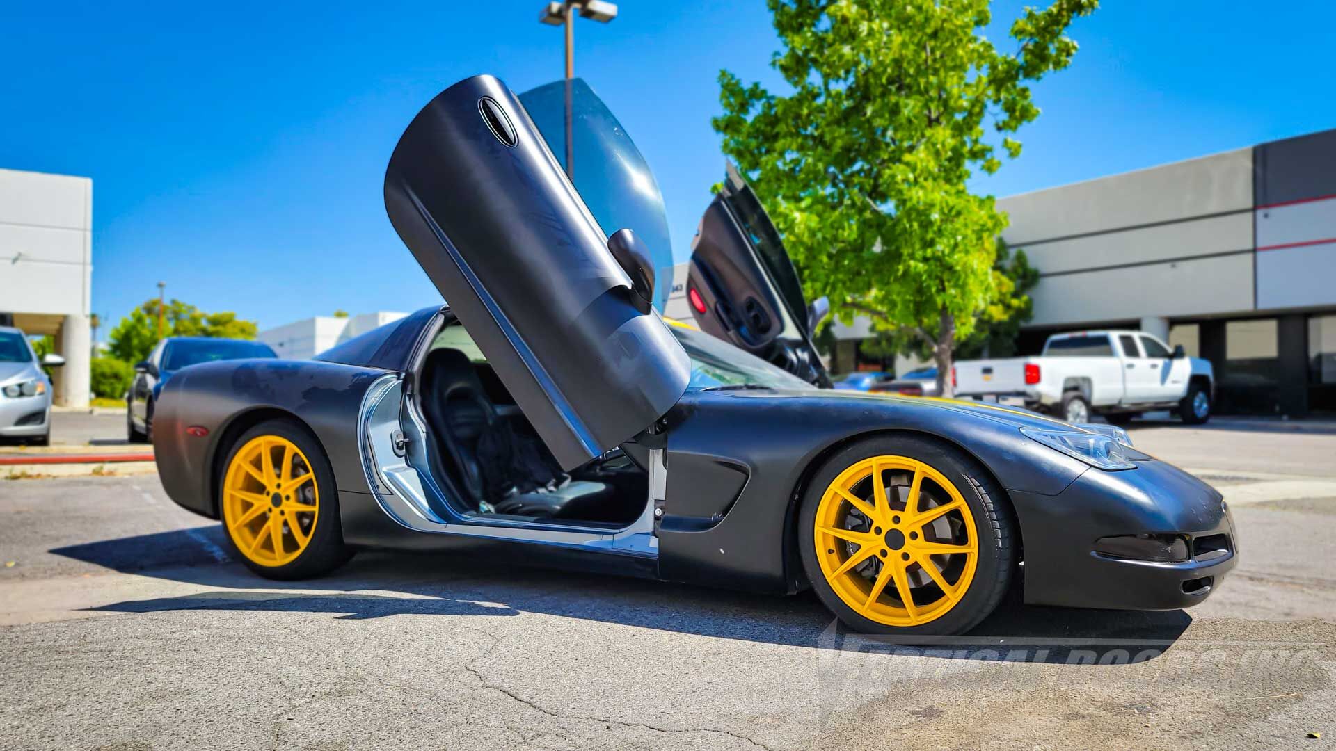 1997-2004 Corvette Bolt-On Vertical Door Conversion Kit