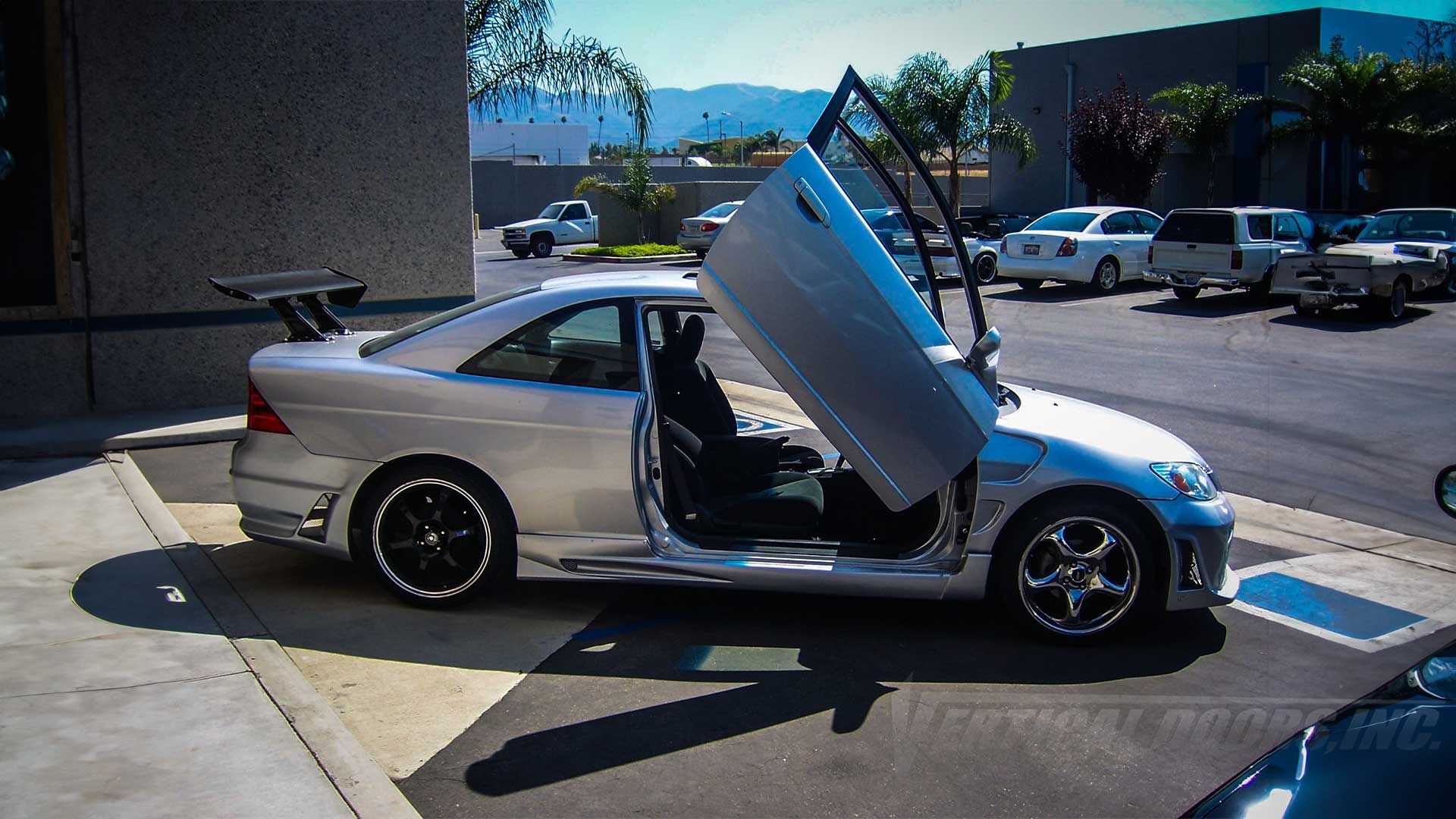 2001-2005 Honda Civic BoltOn Vertical Lambo Door Conversion