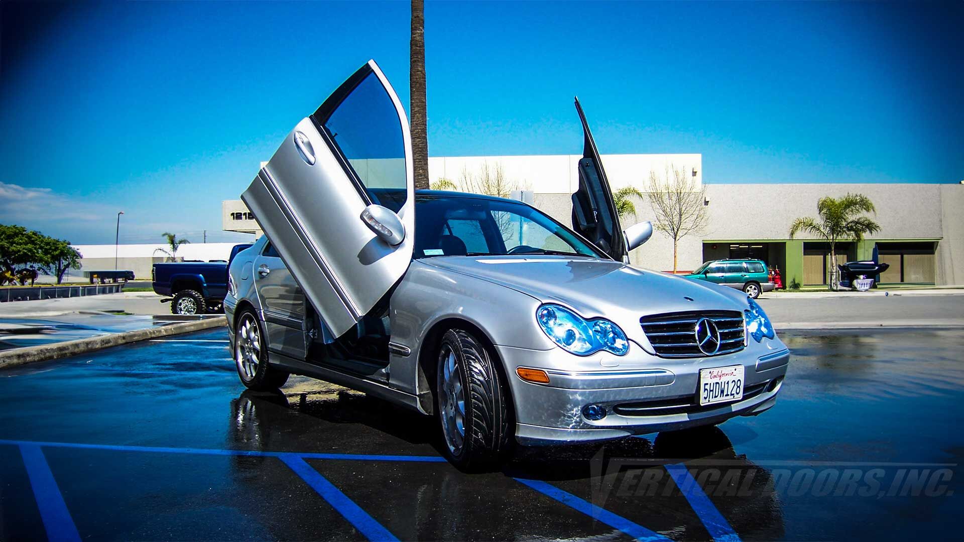 2001-2007 C-Class Bolt-On Vertical Lambo Door Conversion