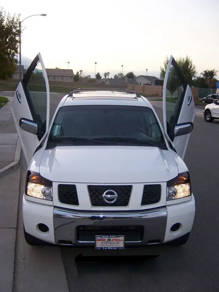 2005-2015 Nissan Armada Bolt-On Vertical Lambo Door Conversion - VDI-VDCNARM04