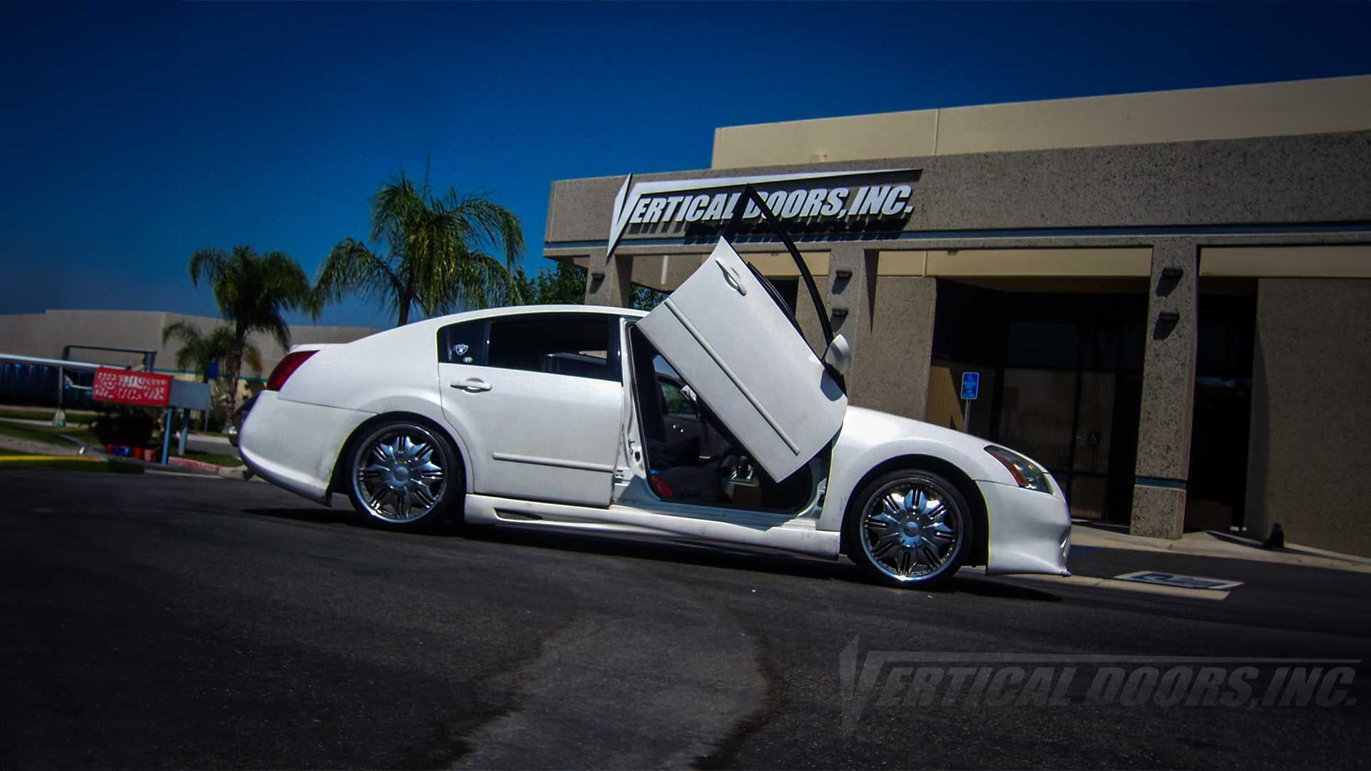 2004-2008 Nissan Maxima Bolt-On Vertical Lambo Door Conversion