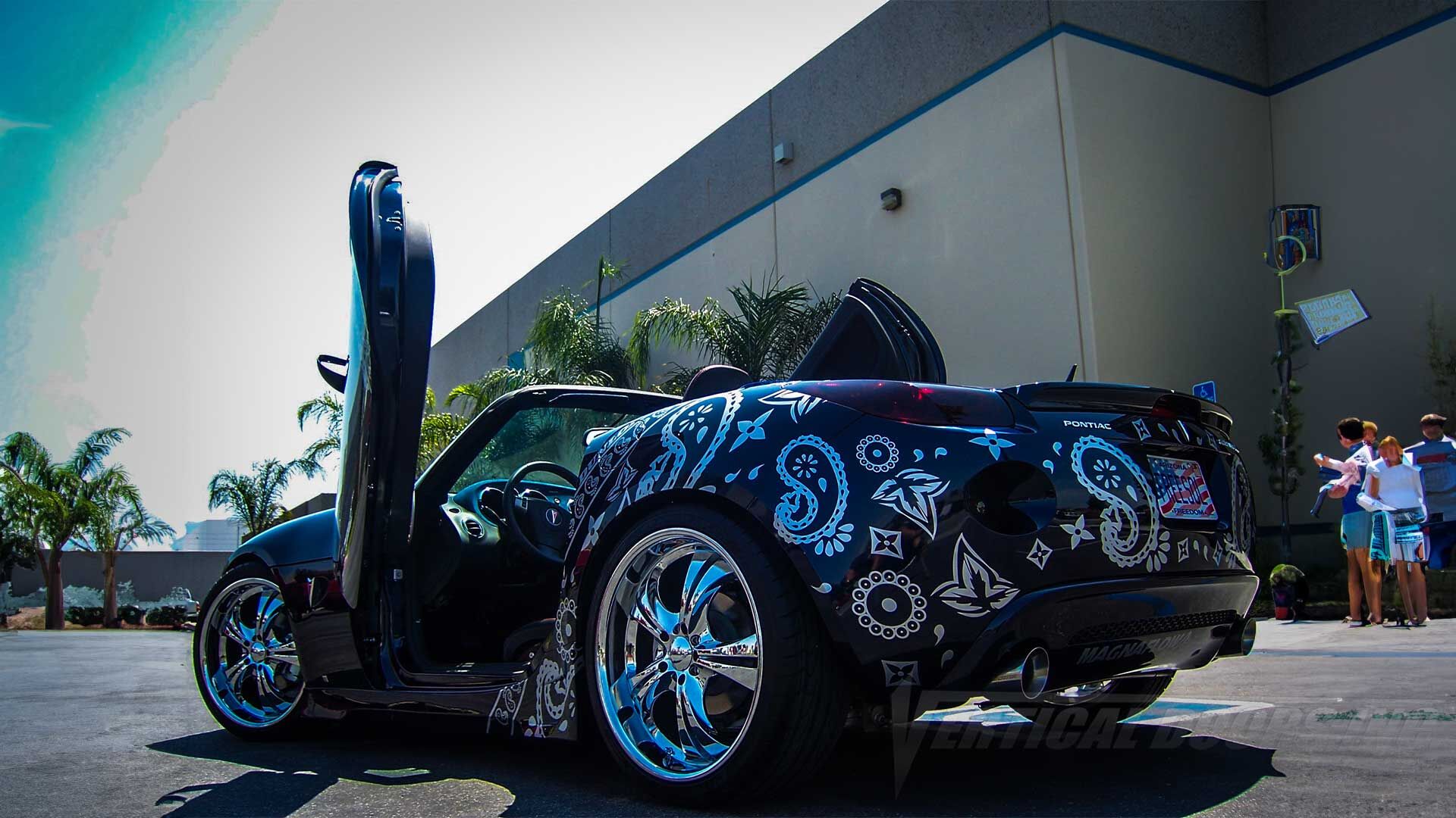 2006-2010 Pontiac Solstice Bolt-On Vertical Lambo Door Conversion