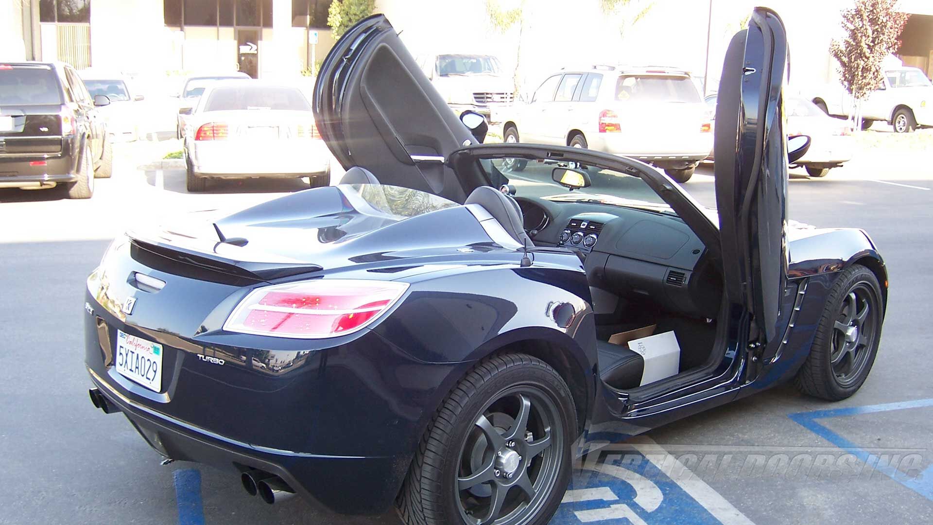 2006-2010 Saturn Sky Bolt-On Vertical Lambo Door Conversion Kit