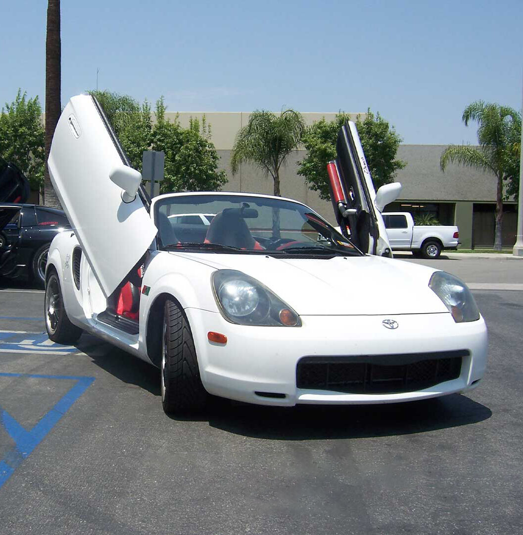 2000-2007 Toyota MR2 MRS BoltOn Vertical Lambo Door Conversion - VDI-VDCTOYMRS0007