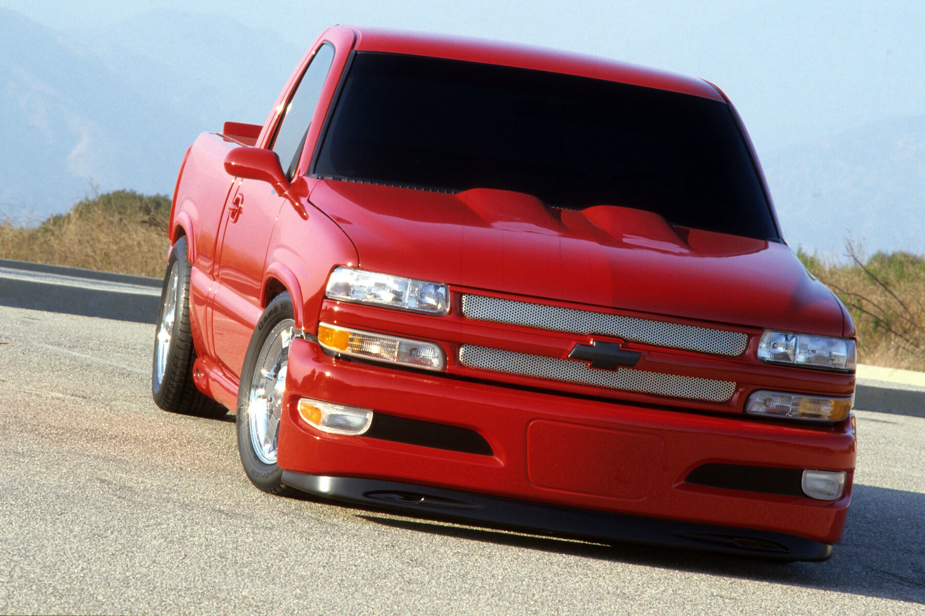 1999-2002 Chevy Silverado 2dr 3dr Xenon Urethane Front Bumper Cover