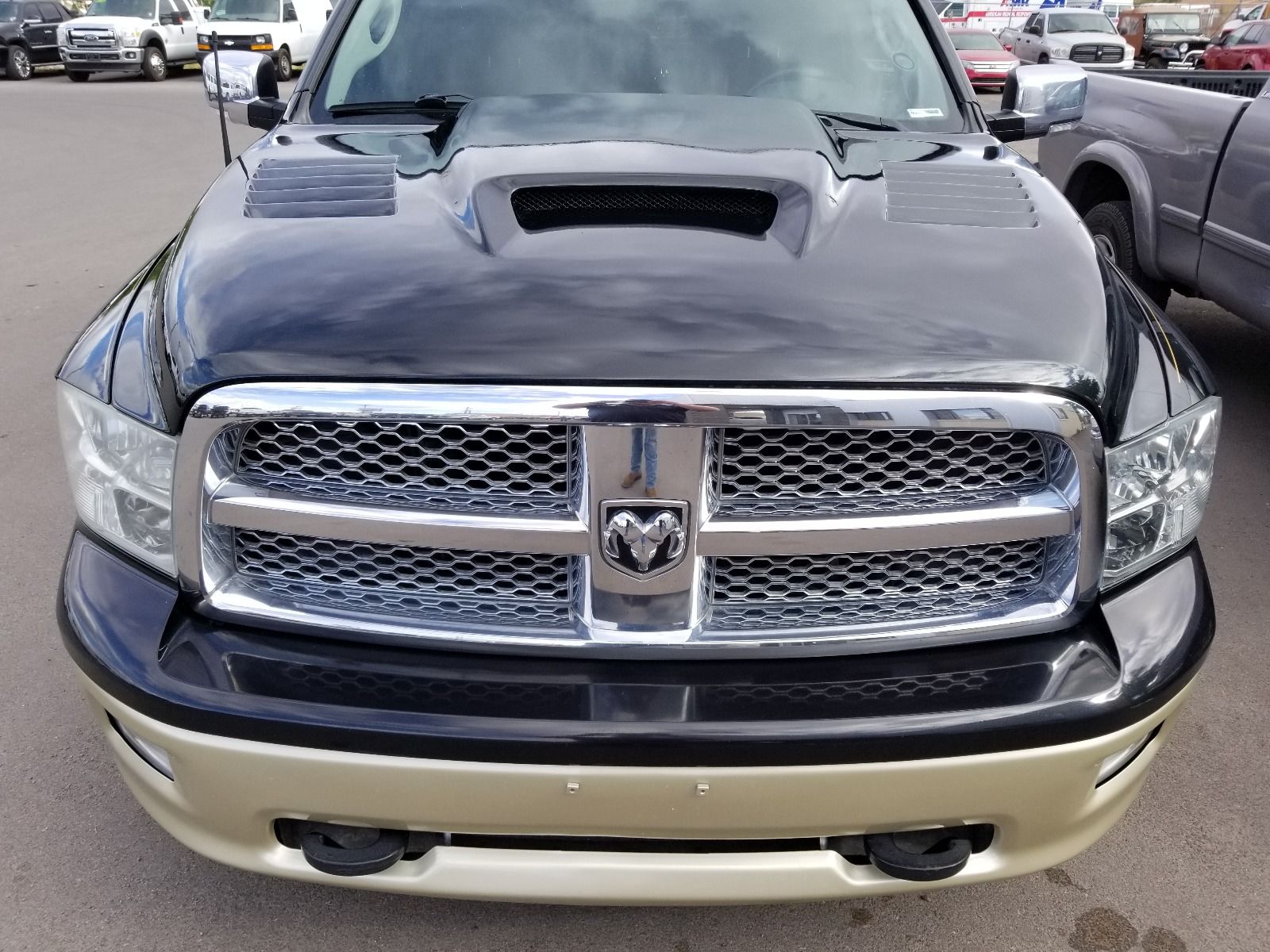 2013 Dodge Ram 1500 Hood Scoop
