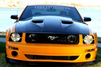 2005-2009 Ford Mustang Mach-1 Functional Heat Extractor Carbon Fiber Hood - TC10