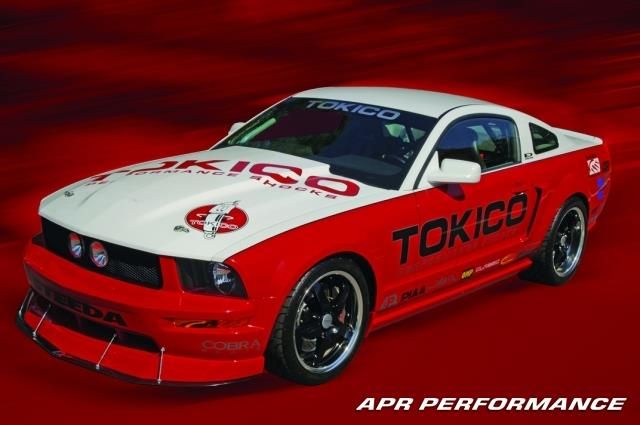 2005-2009 Ford Mustang w/CDC Front APR Carbon Fiber Front Splitter With Rods