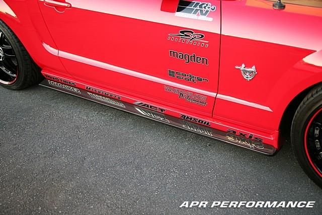 2005-2009 Ford Mustang APR Carbon Fiber Side Splitters/Rocker Extensions