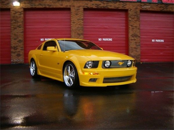 2005-2009 Ford Mustang GT Street Scene Urethane Body Kit 